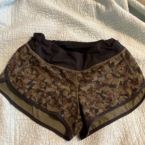 Lulu lemon speed shorts